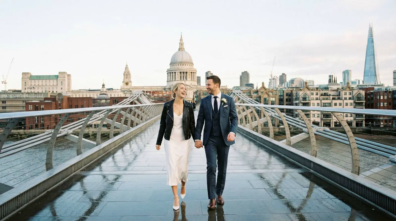 Example image: a couple, London